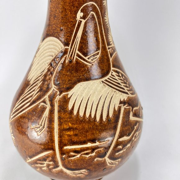 Sarawak Vase Clay Pottery Carved Crane Bird Glazed Brown Cream Ruffle Folk Art - Picture 8 of 13